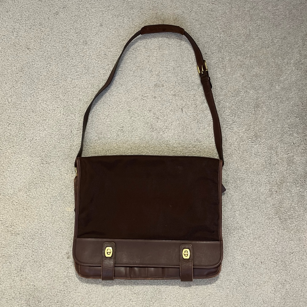 Vintage Coach Leather and Canvas Crossbody Laptop Bag A7H-5320
